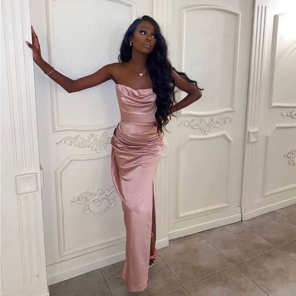 HOUSE OF CB 'Adrienne' Blush Satin Strapless Gown NWOT - Picture 9 of 15
